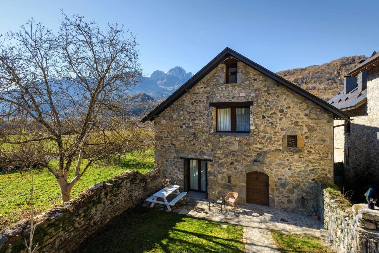 La Borda Del Pueyo Borda Rural Pirineo Aragones Vila El Pueyo de Jaca Exterior foto